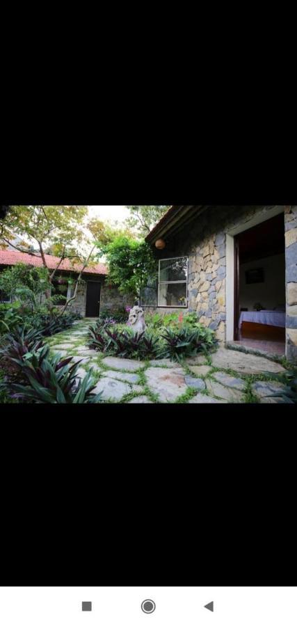 Mr. Viet Home Stay นิญบิ่ญ ภายนอก รูปภาพ