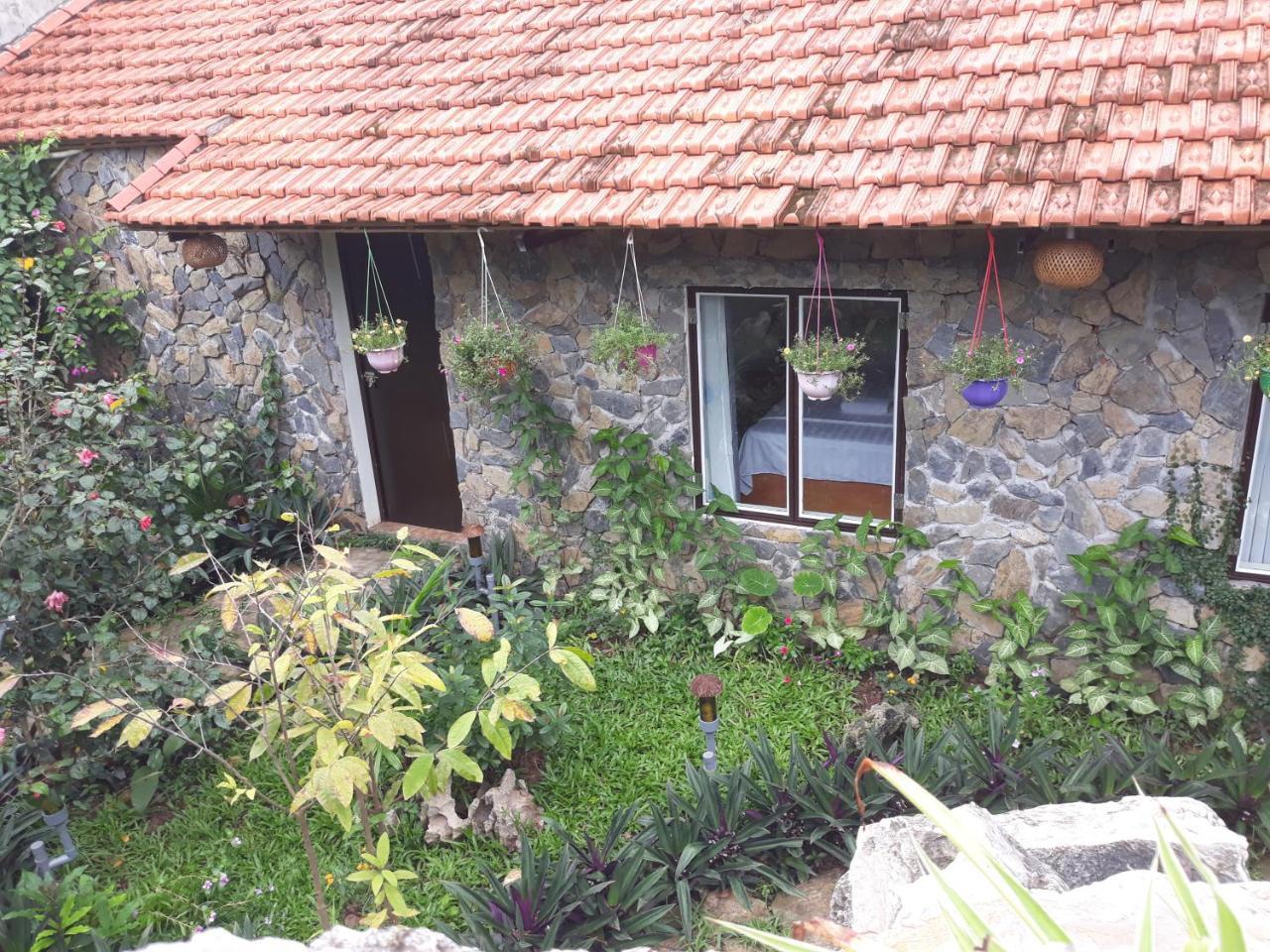 Mr. Viet Home Stay นิญบิ่ญ ภายนอก รูปภาพ